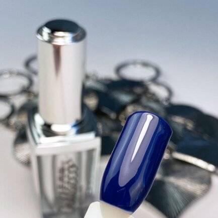 Ef Gellacco gel polish 12ml. WATCH OUT 502