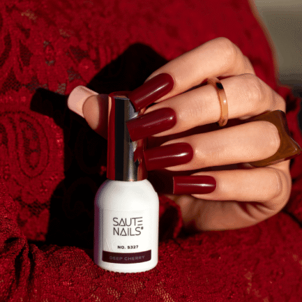 Gel polish Saute Nails 8ml - S327 Deep Cherry - Image 3