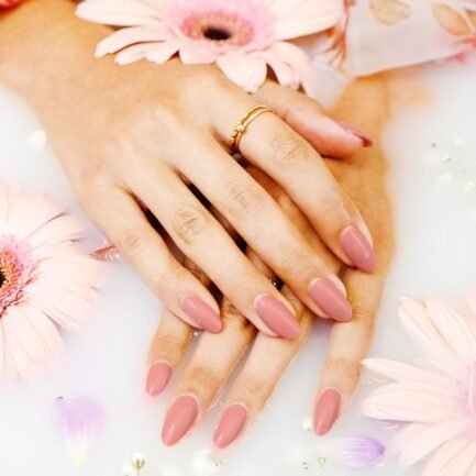 Morgan Taylor nail polish RADIANT RENEWAL 15ml. 3110485 - Image 2