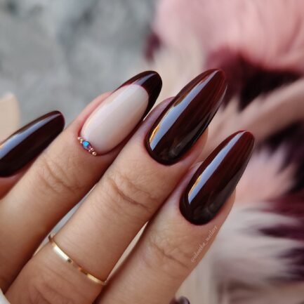 Gel polish Saute Nails - S223 MULLED WINE 8ml. - Image 3
