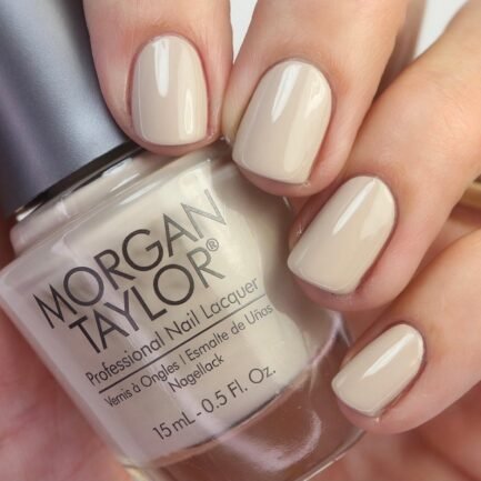 Morgan Taylor nail polish BARE & TOASTY 15ml. 3110406 - Image 2