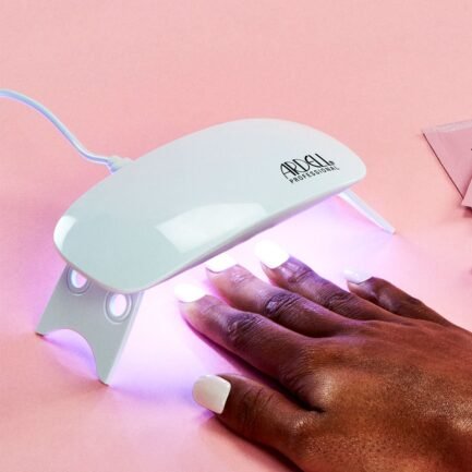 LED/UV-Lampe von Ardell für Gel-Nagellack, 6 W – Bild 3