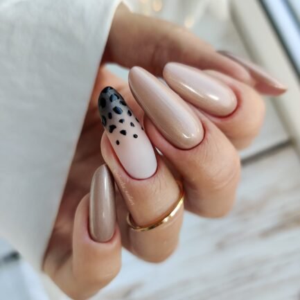 Gel polish Saute Nails - S230 BE GODDNESS 8ml. - Image 2